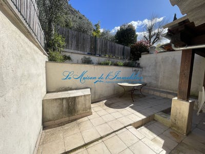 /international/fr/anduze-languedoc-roussillon-310108865162/