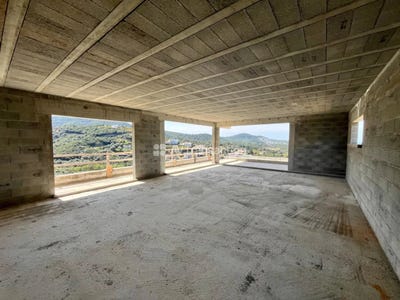 /international/fr/pietrosella-corsica-310098903669/