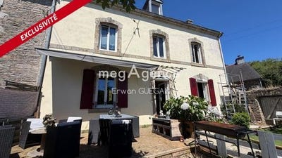 /international/fr/guemene-sur-scorff-brittany-310108898254/
