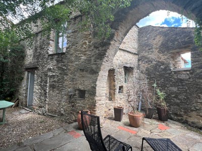 /international/fr/olargues-languedoc-roussillon-310101414758/?lang=id