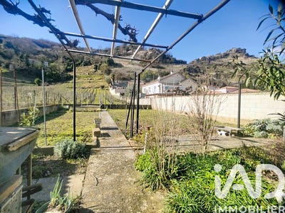 /international/fr/tournon-sur-rhone-rhone-310106687883/