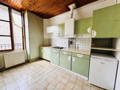 /international/fr/brives-charensac-auvergne-310107978692/