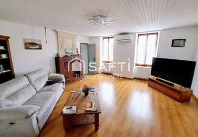 /international/fr/bussac-foret-charente-310107814408/