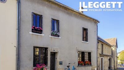 /international/fr/saint-gervais-d-auvergne-auvergne-310095996367/