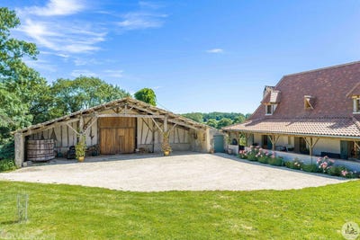 /international/fr/lauzun-aquitaine-310119395588/