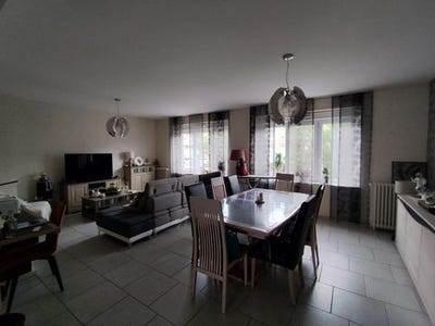 /international/fr/saint-hilaire-du-harcouet-la-basse-normandie-310100461584/