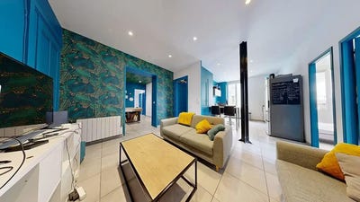 /international/fr/avenue-garibaldi-vaulx-en-velin-rhone-310108241128/