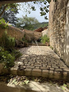 /international/fr/alet-les-bains-languedoc-roussillon-310101249587/?lang=de