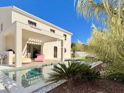 /international/fr/jacou-languedoc-roussillon-310106262695/