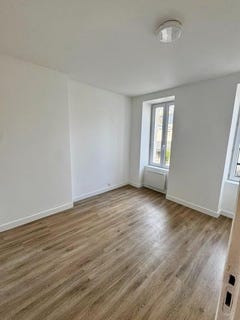/international/fr/cherbourg-en-cotentin-la-basse-normandie-310108217224/