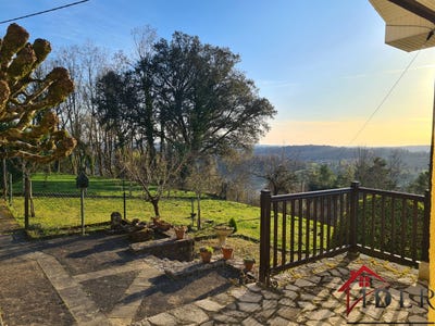 /international/fr/sarlat-la-caneda-aquitaine-310108602818/?lang=th