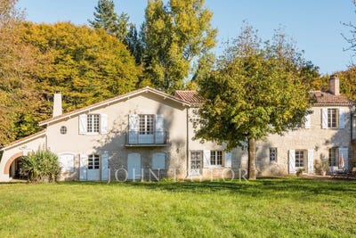 /international/fr/latresne-aquitaine-310103465244/
