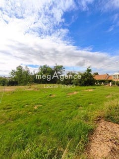 /international/fr/connerre-pays-de-la-loire-310108761939/