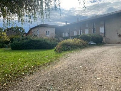 /international/fr/sennece-les-macon-burgundy-310105149096/