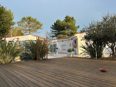 /international/fr/montastruc-la-conseillere-midi-pyrenees-310105100011/