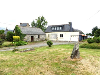 /international/fr/kergrist-moelou-brittany-310101376080/?lang=en