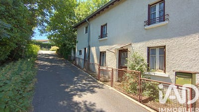 /international/fr/retournac-auvergne-310108834532/