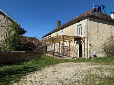 /international/fr/lesmont-ardennes-310106522013/?lang=th