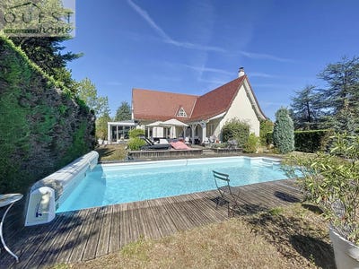 /international/fr/charbonnieres-les-bains-rhone-310098840476/