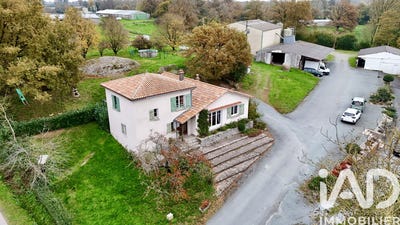 /international/fr/largeasse-charente-310105991701/