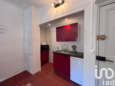 /international/fr/fontaine-de-vaucluse-provence-alpes-cote-d-azur-310100664000/?lang=fr