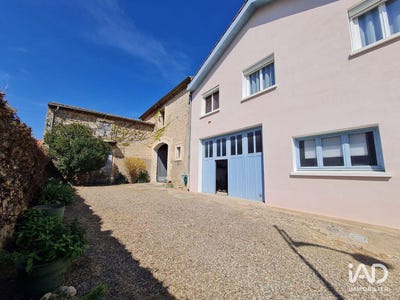 /international/fr/maureilhan-languedoc-roussillon-310107672808/