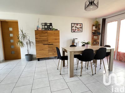 /international/fr/pont-saint-martin-pays-de-la-loire-310101157116/
