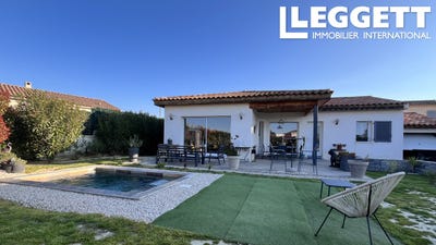/international/fr/rochefort-du-gard-languedoc-roussillon-310096767120/