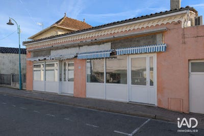 /international/fr/saint-seurin-sur-l-isle-aquitaine-310107904332/