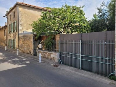 /international/fr/latille-charente-310099950184/?lang=it
