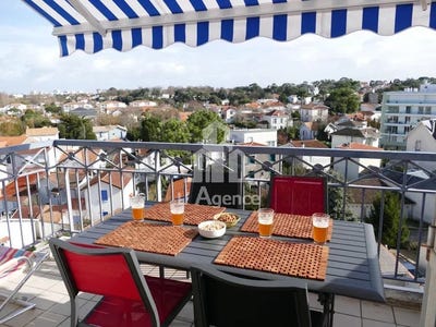 /international/fr/vaux-sur-mer-charente-310100278403/