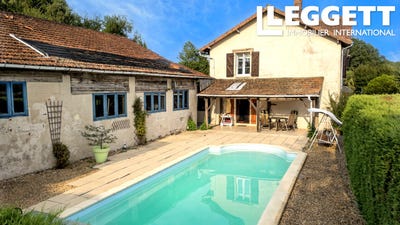 /international/fr/cheronnac-limousin-310104933884/