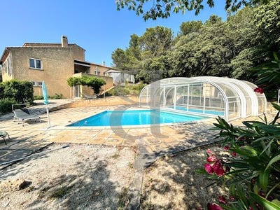 /international/fr/chateauneuf-de-gadagne-provence-alpes-cote-d-azur-310100369573/