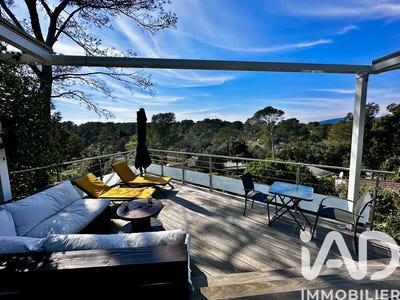 /international/fr/frejus-provence-alpes-cote-d-azur-310106709852/