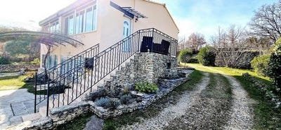 /international/fr/gargas-provence-alpes-cote-d-azur-120098078474/