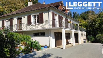 /international/fr/charroux-limousin-310103088458/