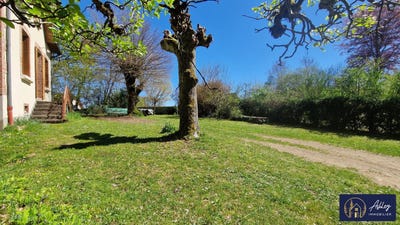 /international/fr/liginiac-limousin-310107497972/