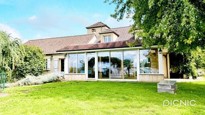/international/fr/avallon-burgundy-310108056858/