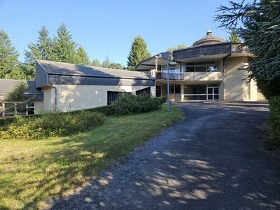 /international/fr/saint-yrieix-le-dejalat-limousin-310101498352/?lang=zh-tw