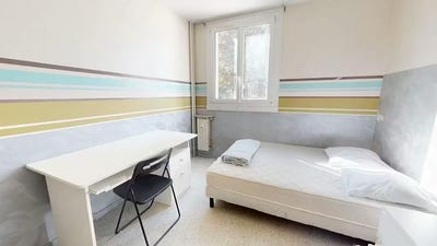 /international/fr/rue-christian-lacouture-bron-rhone-310105188488/
