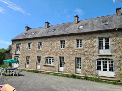 /international/fr/quintin-brittany-310100493614/