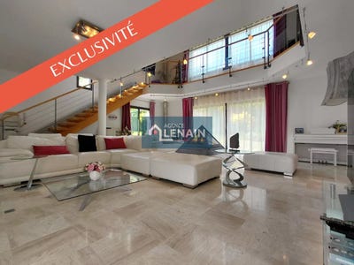 /international/fr/les-herbiers-pays-de-la-loire-310108315164/