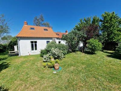 /international/fr/paulx-pays-de-la-loire-310098871550/