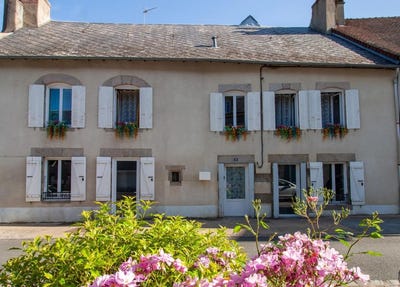 /international/fr/la-souterraine-limousin-310108893578/