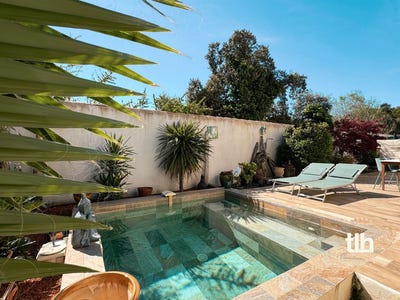 /international/fr/baillargues-languedoc-roussillon-310107302467/