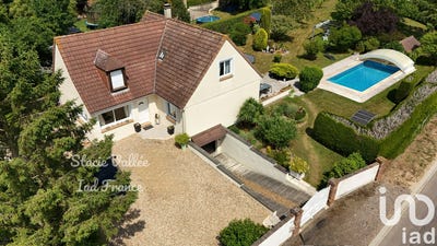 /international/fr/conches-en-ouche-upper-normandy-310100179958/?lang=en