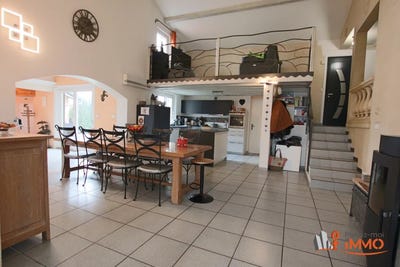 /international/fr/montbrison-pays-de-la-loire-310100041419/?lang=zh-tw