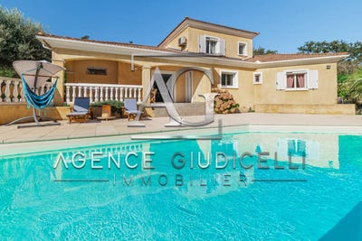 /international/fr/prunelli-di-fiumorbo-corsica-310102788737/