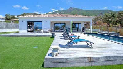 /international/fr/bastelicaccia-corsica-310101390097/?lang=de