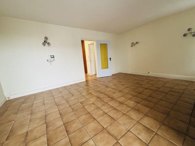 /international/fr/bourges-centre-val-de-loire-310106481883/